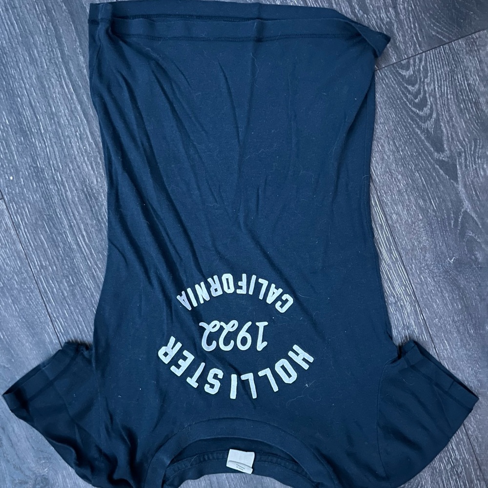 hollister shirt